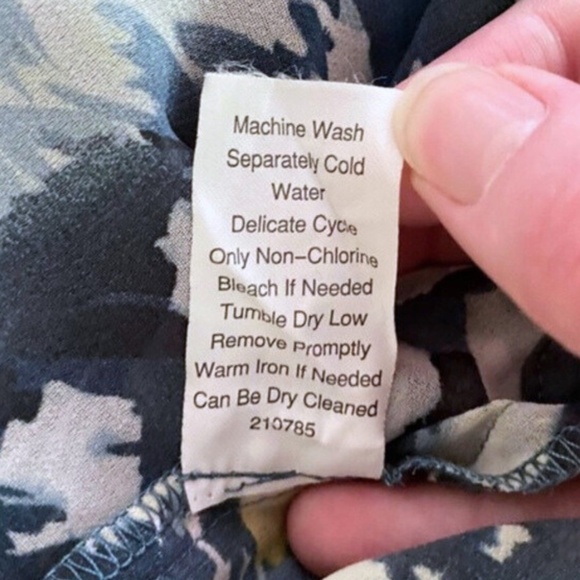 CAbi #416 Avery Tunic Top Blouse Small - Picture 12 of 13